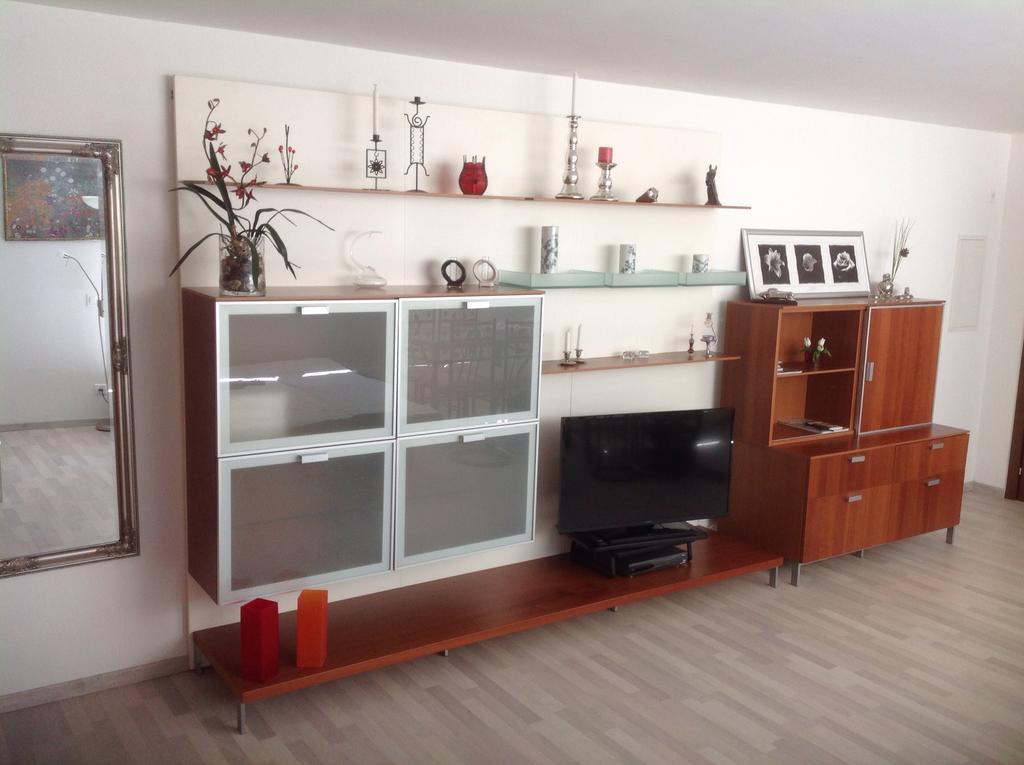 Studio 1 1/2 Contone Kamer foto